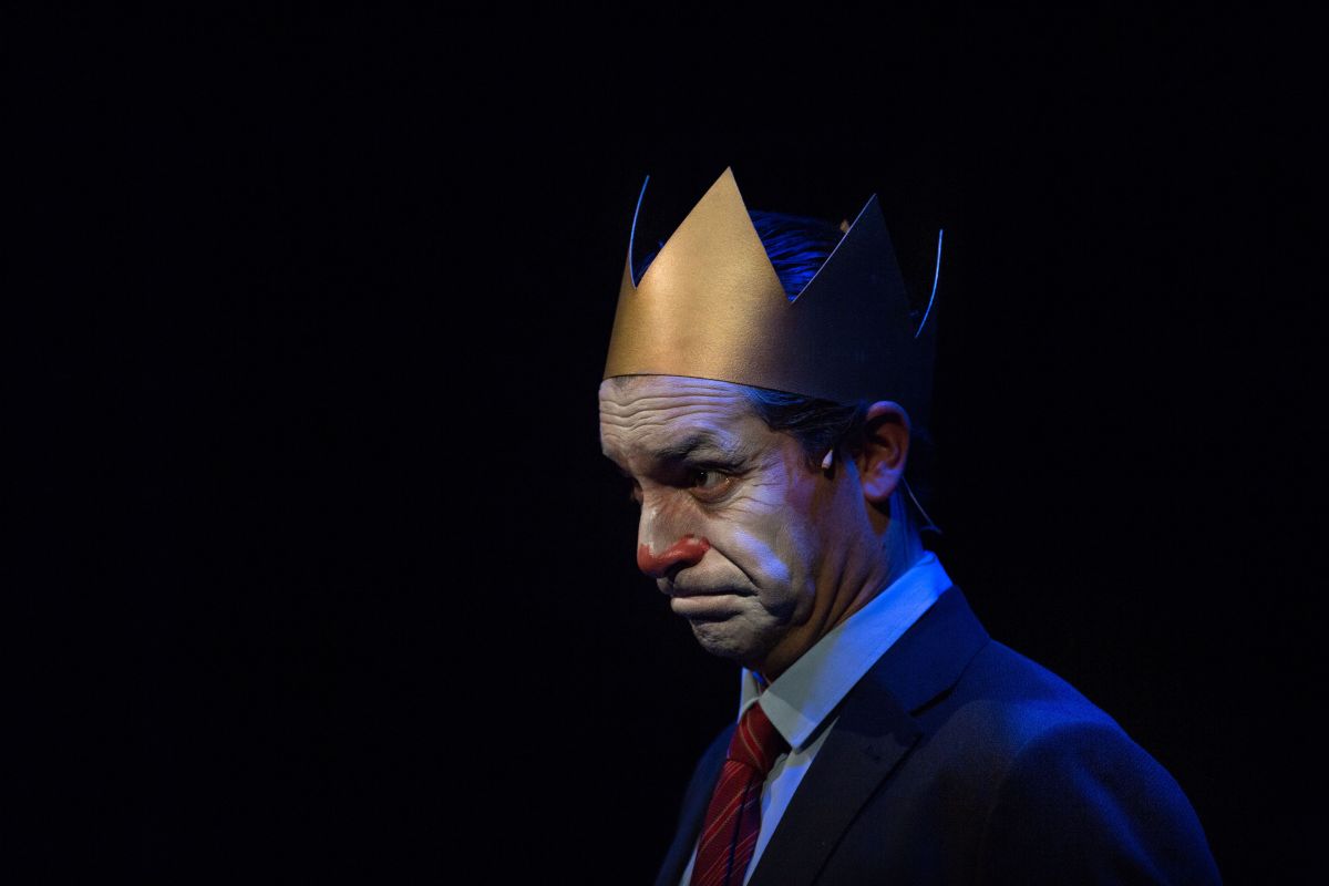 La Vie et la mort de Jacques Chirac, roi des français